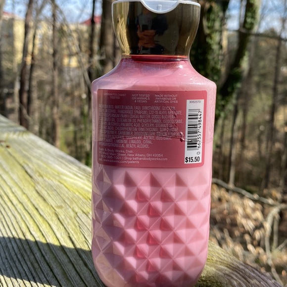 CHAMPAGNE TOAST BODY LOTION - Picture 2 of 3